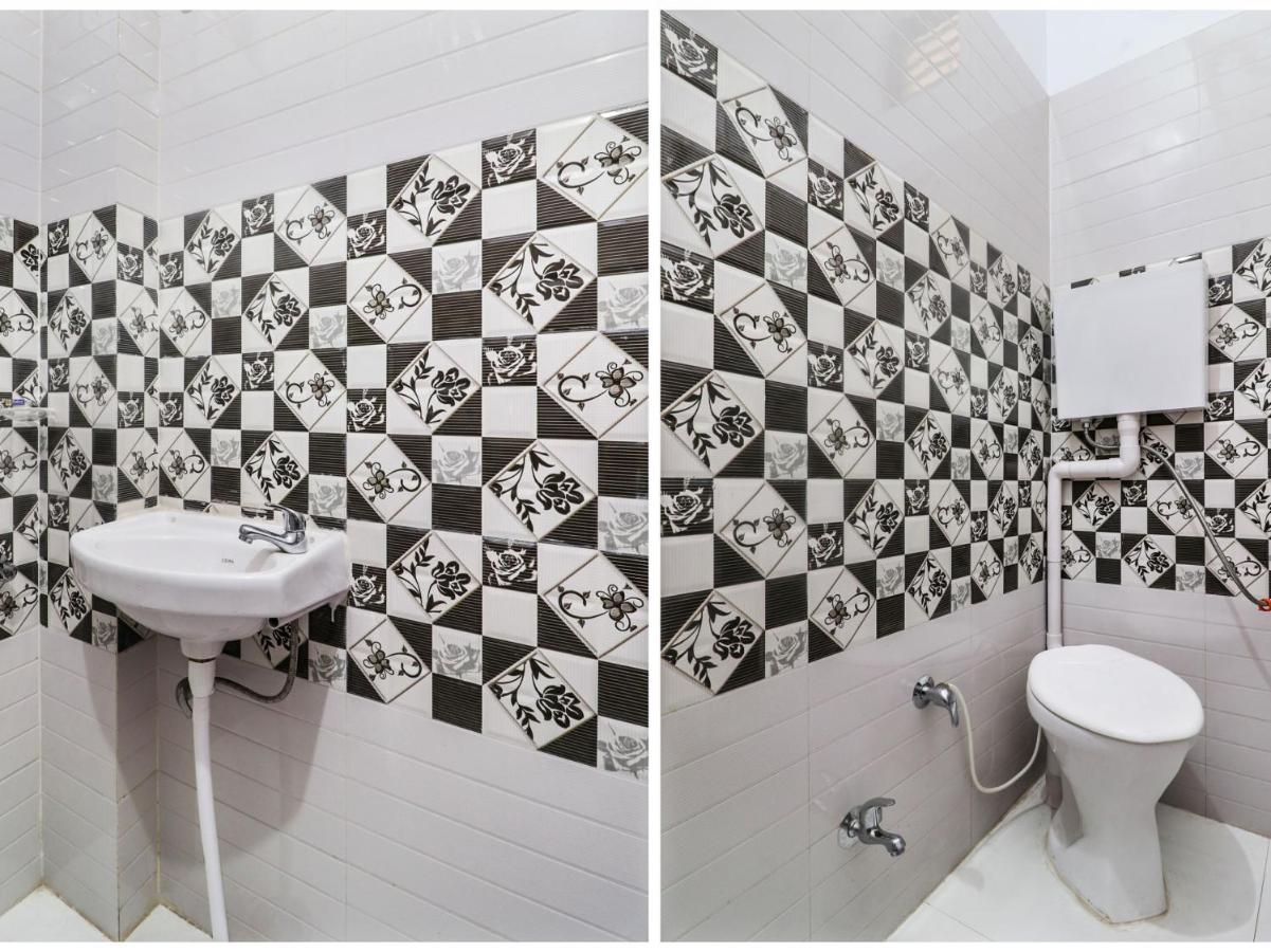 Oyo 72429 New Abhinandan Hotel Amroha Екстериор снимка